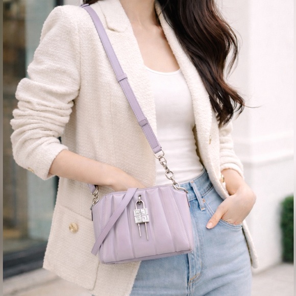 Givenchy Lilac Shoulder Bag with Crossbody long strap in great condition - Picture 9 of 9